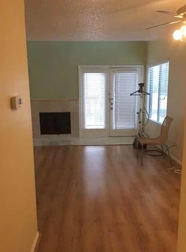 Photo - 2300 Balsam Dr Unidad G213