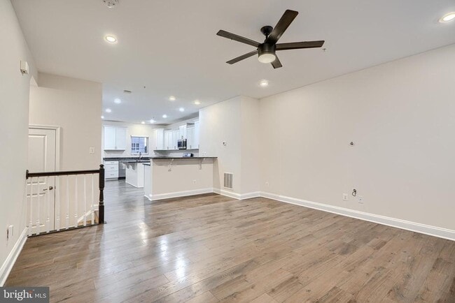 Photo - 1309 Spindrift Rd