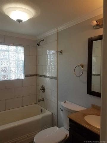 Photo - Stunning Remodeled 2 bed 1 bath duplex loc...