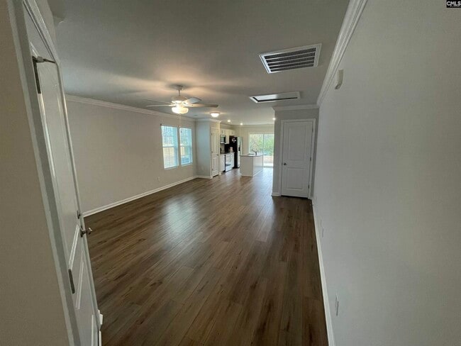 Photo - 269 Bangalore Wy