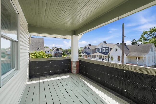 Photo - 846-848 Reinhard Ave Unit 848
