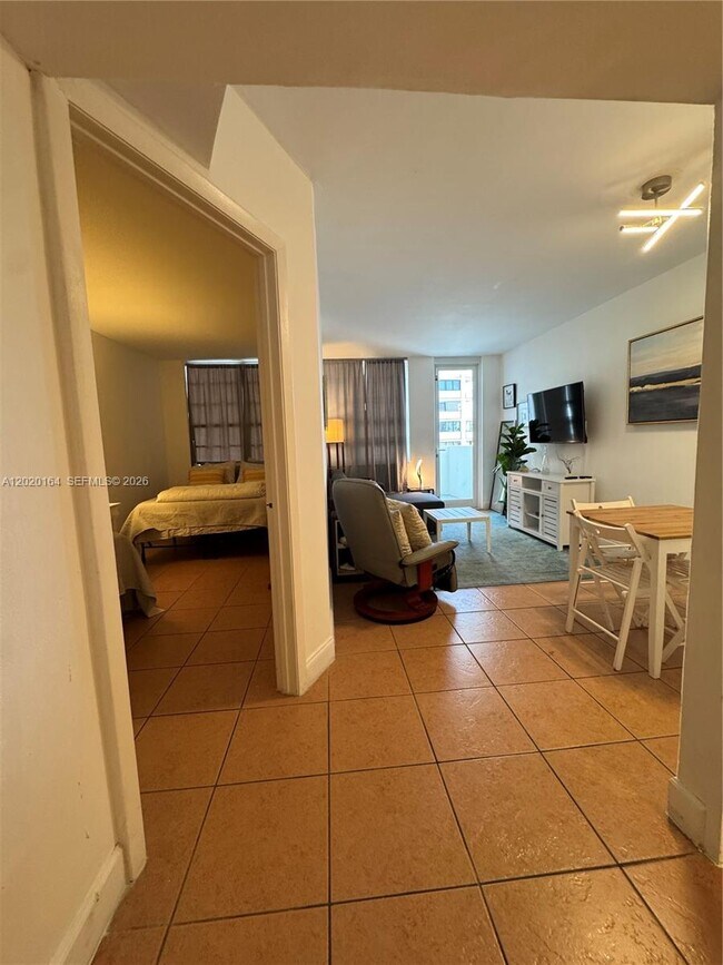 Photo - 100 Lincoln Rd Unit 303