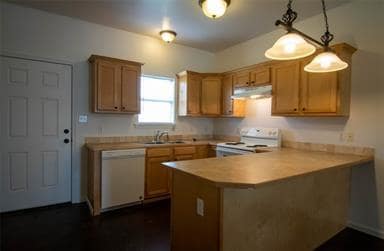 Photo - 2020 Southwood Dr