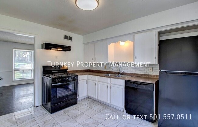 Photo - 20 S Wakefield Dr