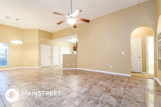 Photo - 4758 Rosser Loop Dr
