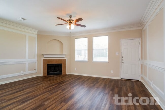 Photo - 32331 Hunter Park Ct