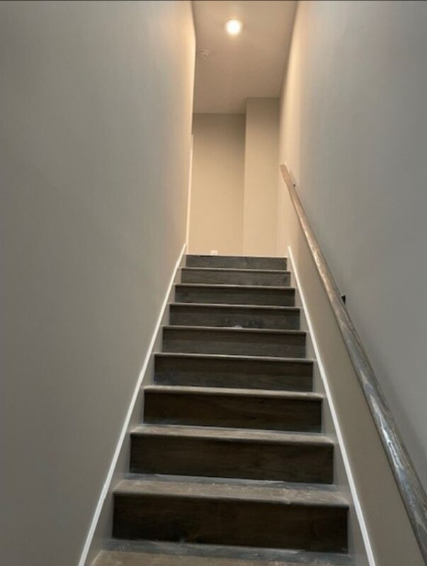 Photo - 300 8th Ave SW Unidad 300