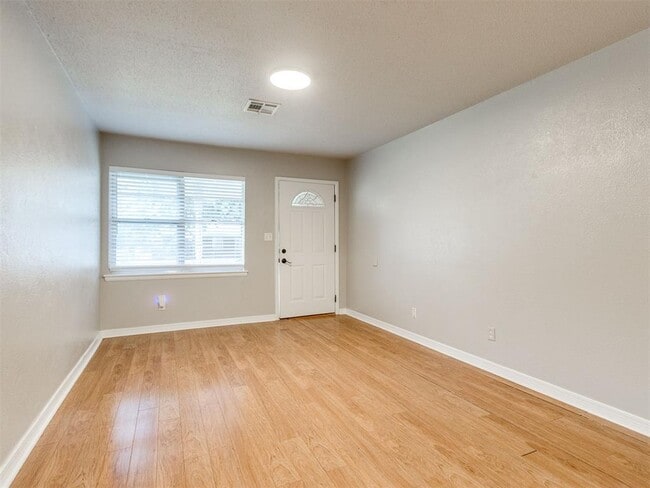 Photo - 1617 Avondale Dr