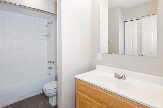 Interior Photo - Newberry Parc Rental
