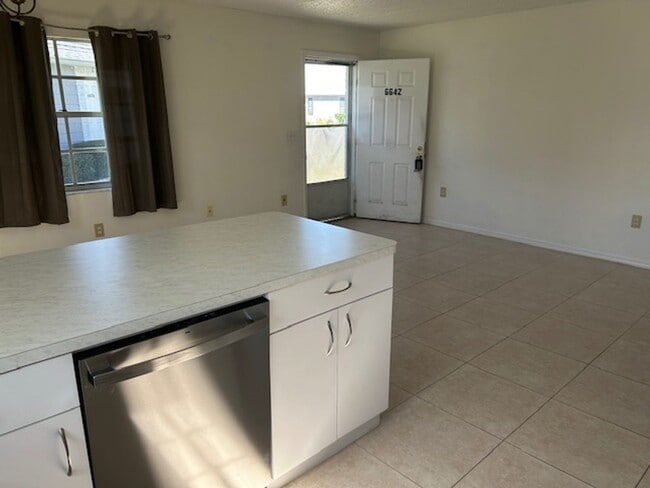 Photo - Move in Special Dec. 2025!