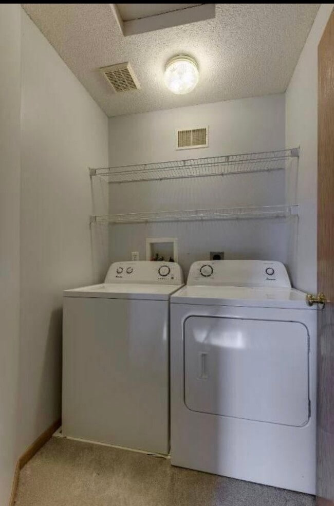 Photo - 13073 Crimson clover ln