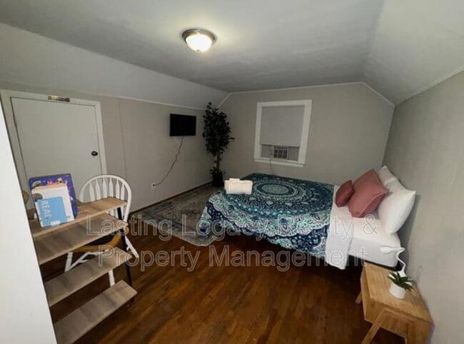 Photo - 1227 Brookwood Dr