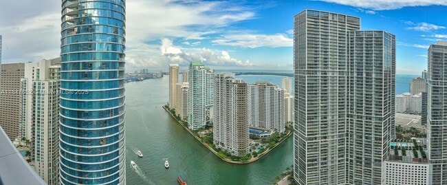 Building Photo - 200 Biscayne Boulevard Way Unit 4407 Rental