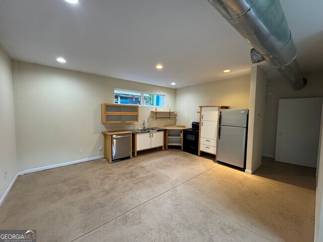 Photo - 283 Athens Ave