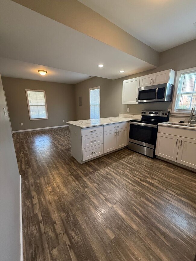 502 S Linn Ave Unit A