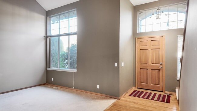 Photo - Spacious 4-Bed Home in East Meridian