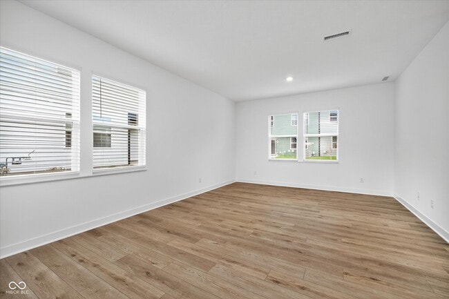 Photo - 15254 Swallow Fls Wy