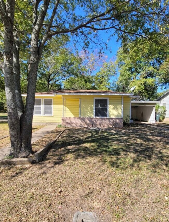 Photo - 110 S 41st St