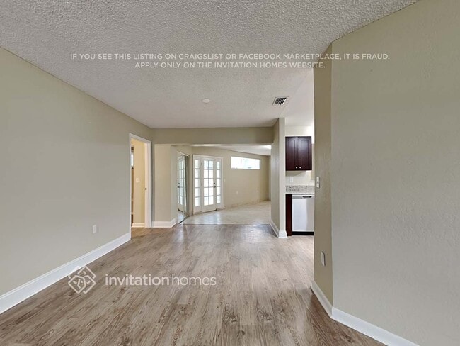 Photo - 2046 Ryan Way