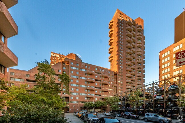 Photo - 2120 1st Ave