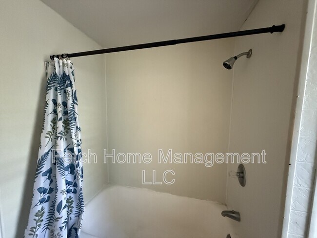 Photo - 243 S 10th St Condo