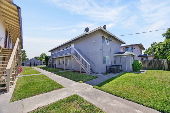 Photo - Remodeled 2-Bedroom Gem Near Sac City College Unit 3