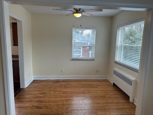 Photo - 5937 Oakwood Ave Unit 3