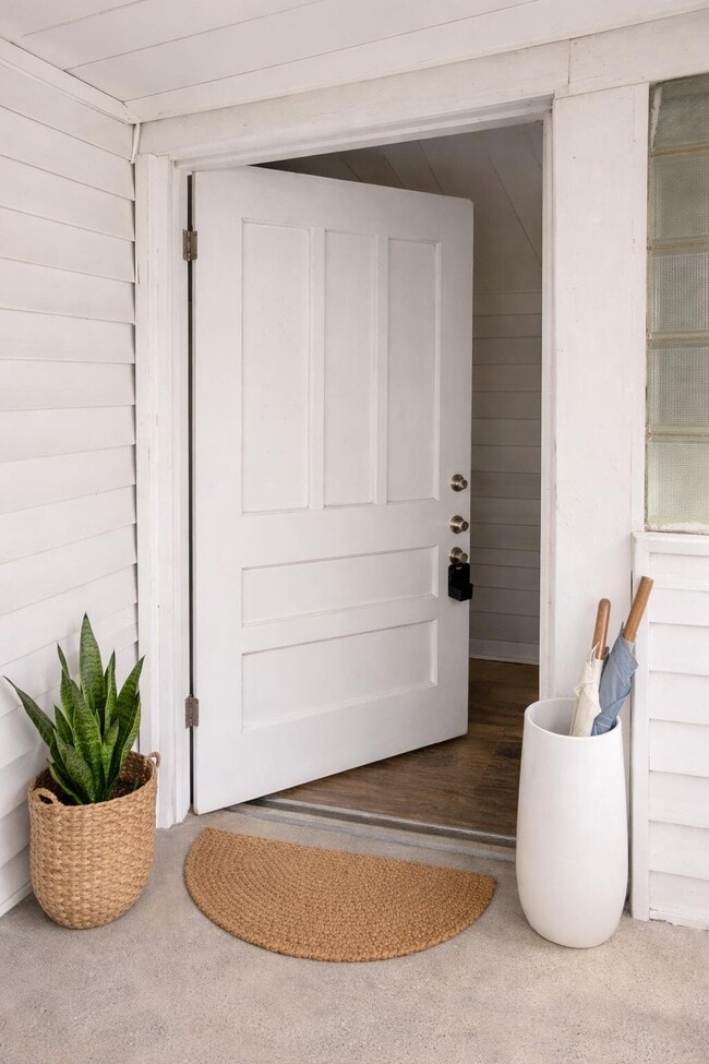 Photo - 2910 Mexico Gravel Rd