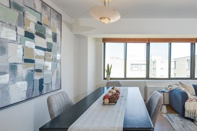 Photo - 522 21st St NW Unidad ID702P