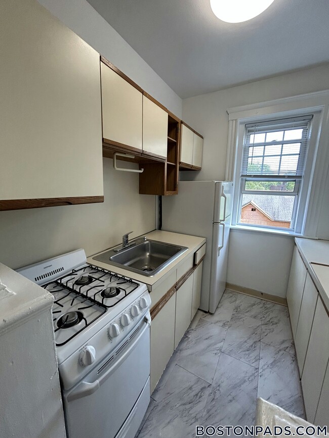 Photo - 21 Wendell St Unit 19