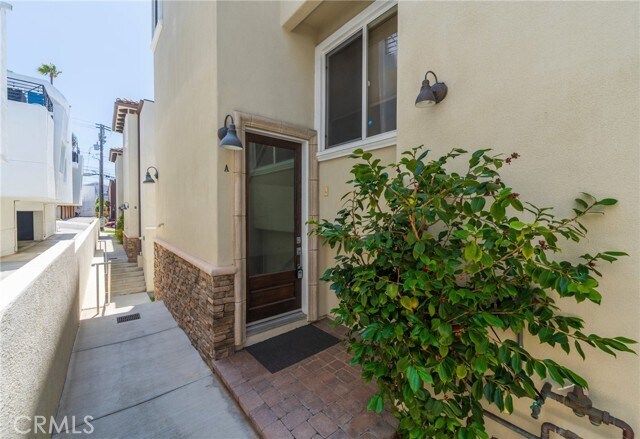 Photo - 931 1st St Unidad A Rental