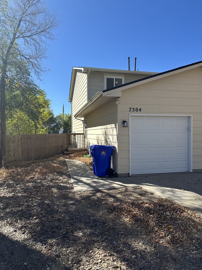 Photo - 7504 Banner Ct