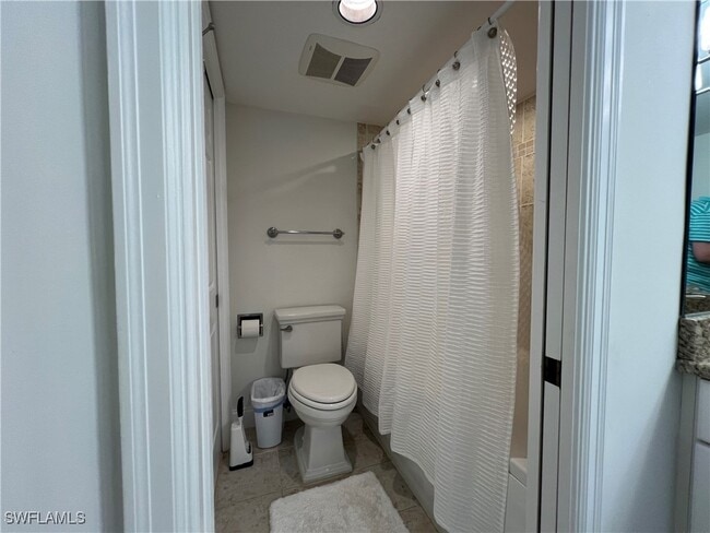 Building Photo - 1050 9th St S Unit 102