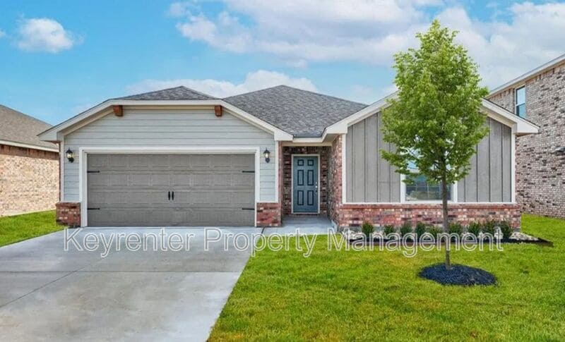 Photo - 1612 Maroon Dr