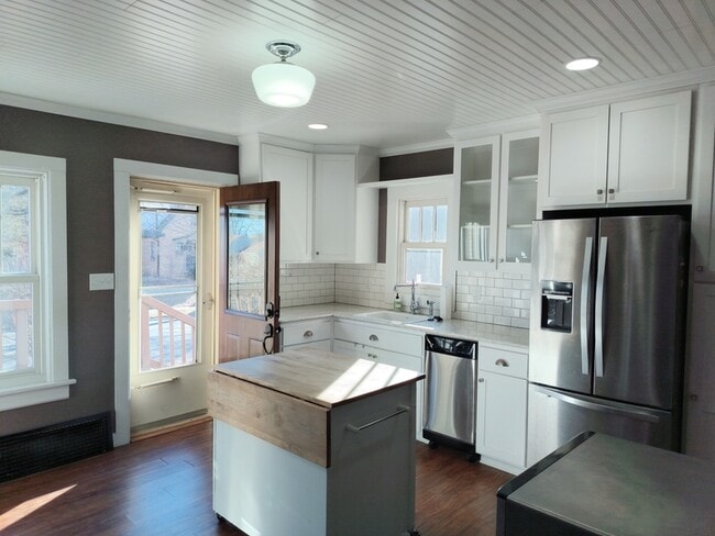 Photo - 401 Cleveland Ave