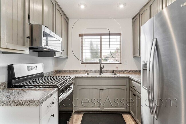 Photo - Remarkable 3 Bed/2 Bath Modern, Luxury And Comfort San Diego Home!