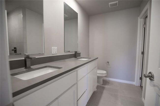 Photo - New Build + Norman Schools + Storm Shelter + 3 bedrooms