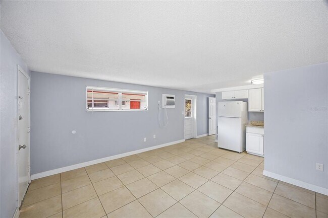 Photo - 1302 Morris Park