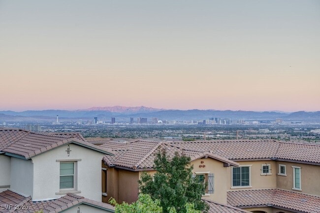 Photo - 367 Pollino Peaks St