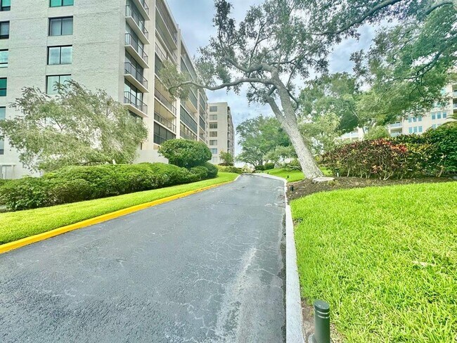 Photo - 220 Belleview Blvd Unit 311