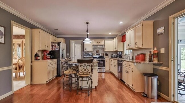 Photo - 4165 Cartier Dr