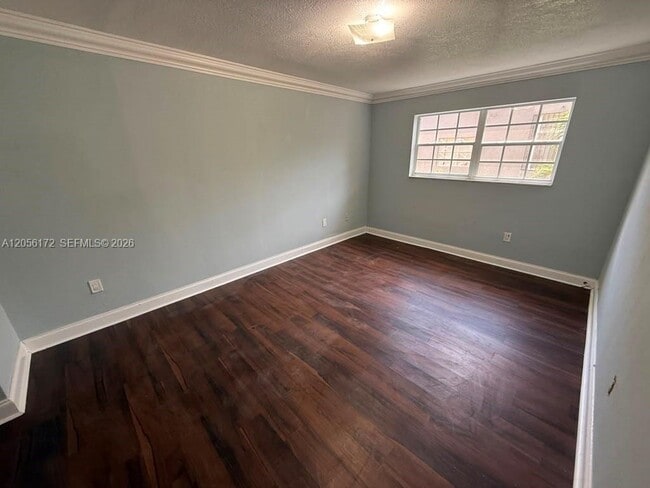 Photo - 1055 W 77th St Unit 309