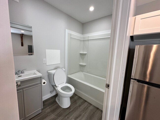 Photo - 112 Main St Unit 205
