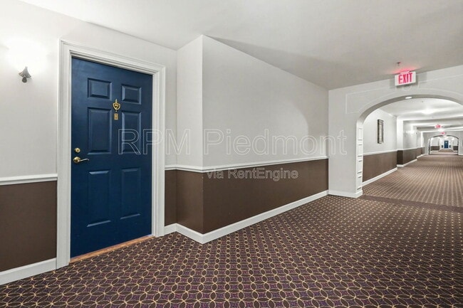 Photo - 1735 Peachtree St NW Unit 226