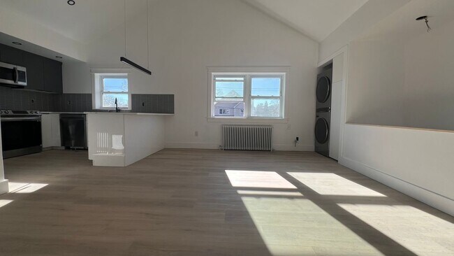 Photo - 58 Caldwell St