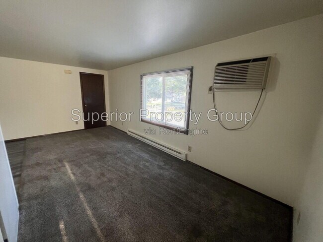 Photo - 714 N Oak St Unit 6