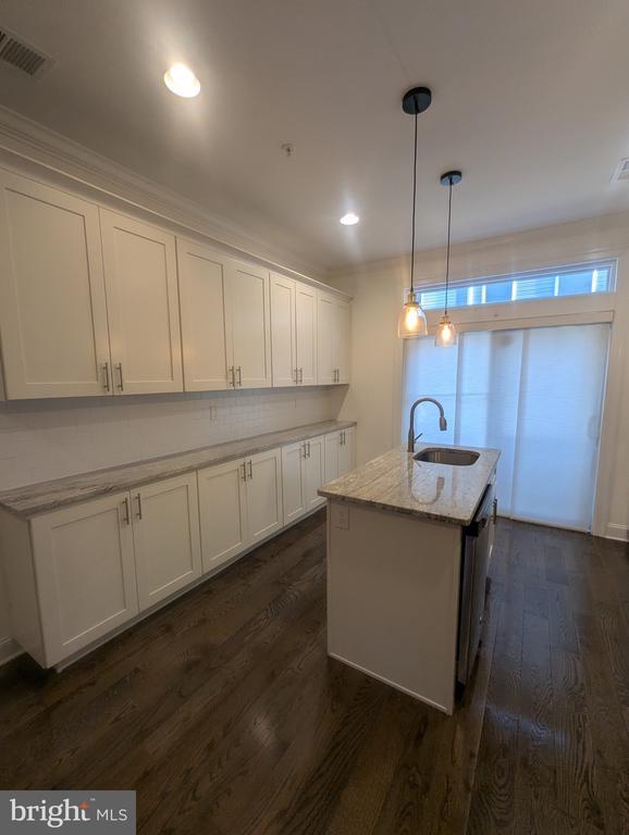 Photo - 608 McKean St