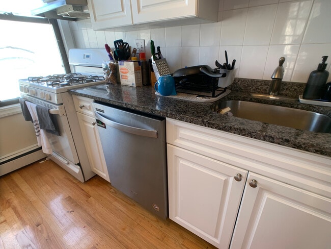 Photo - 181 Allston St Unidad 3