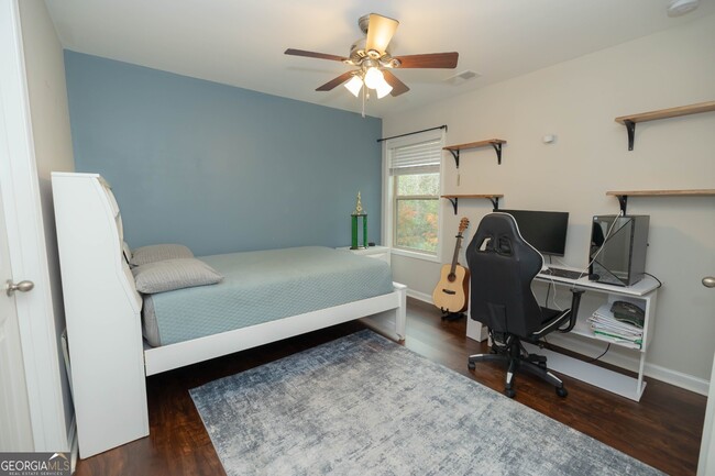 Photo - 7245 Heritage Oak Ct