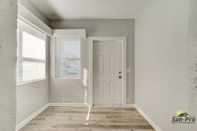 Photo - 222 N Oleander Ave Unidad 1